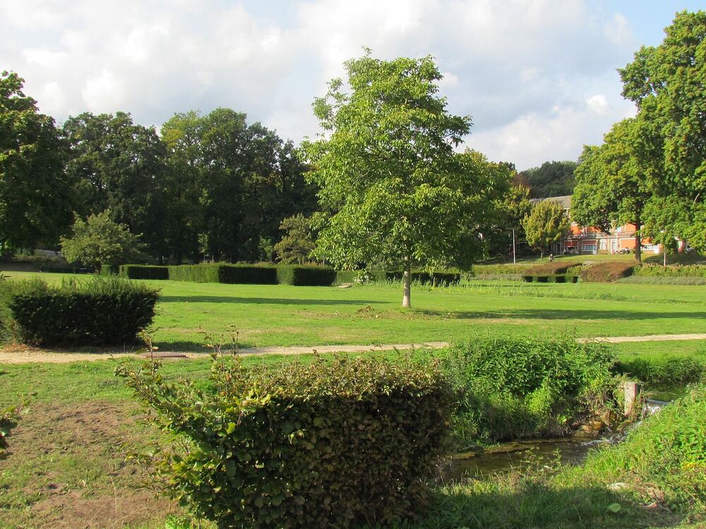 Het park aan de Thomas à Kempislaan in Arnhem