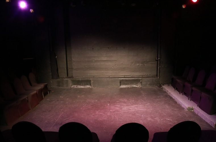 Zondagmiddagprogrammering in Luxor Live Arnhem met de voorstelling No Story just Life