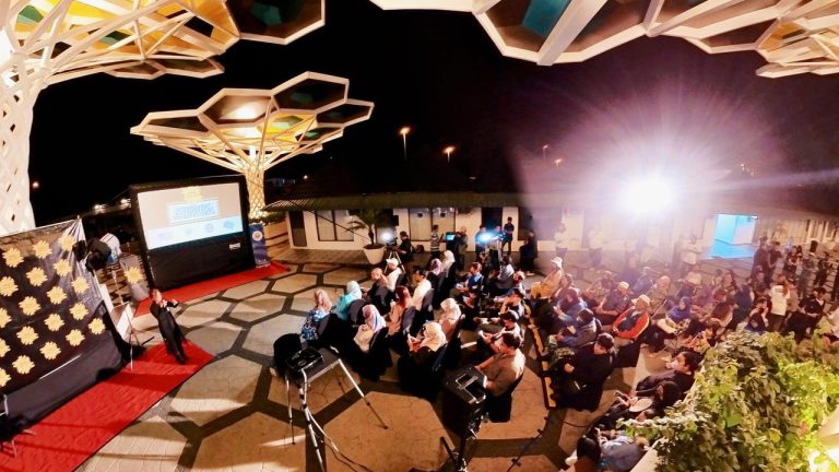 Holiday on Ice: Cinema of Dreams — Film in Arnhem